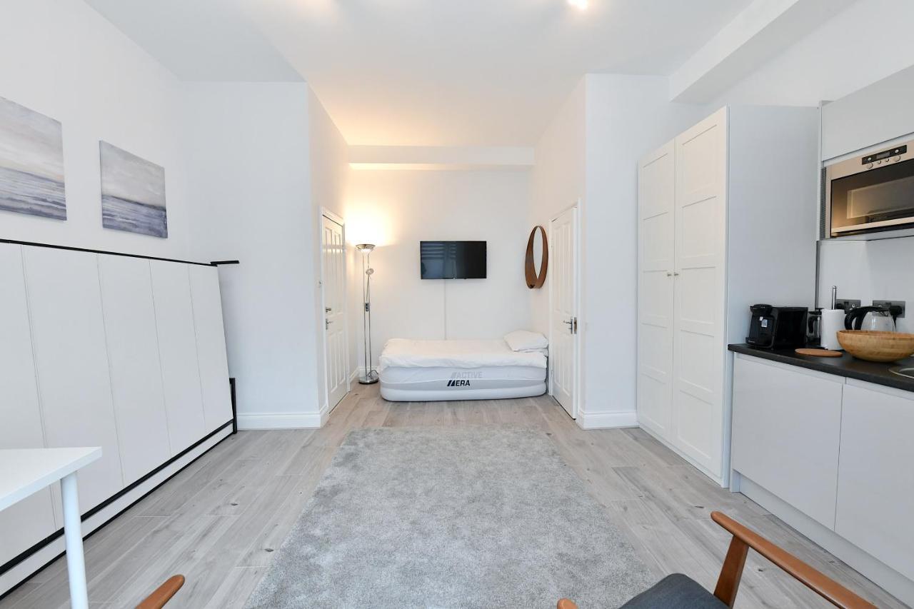 London Studios Very Close To Central Line Underground Shepherds Bush And Westfield Newly Refurbished Esterno foto