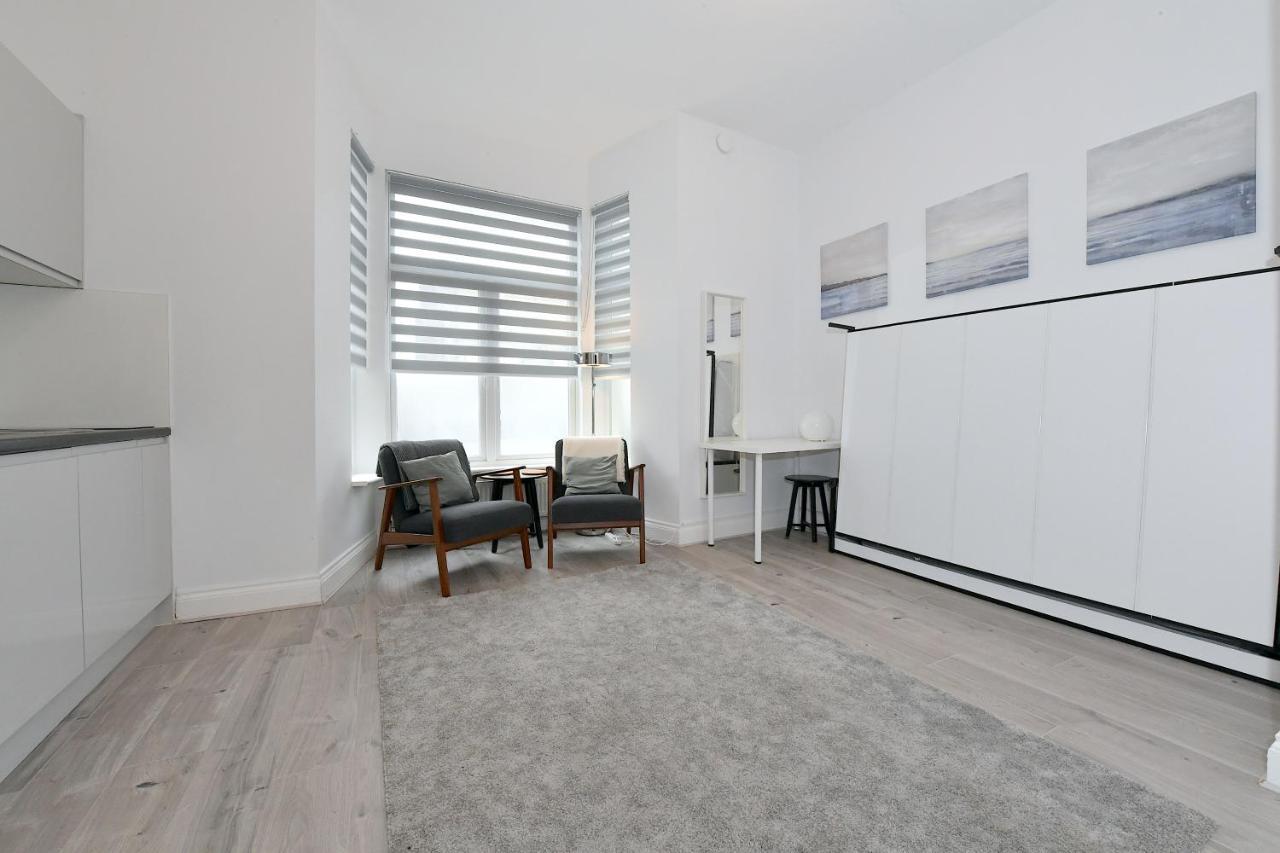 London Studios Very Close To Central Line Underground Shepherds Bush And Westfield Newly Refurbished Esterno foto