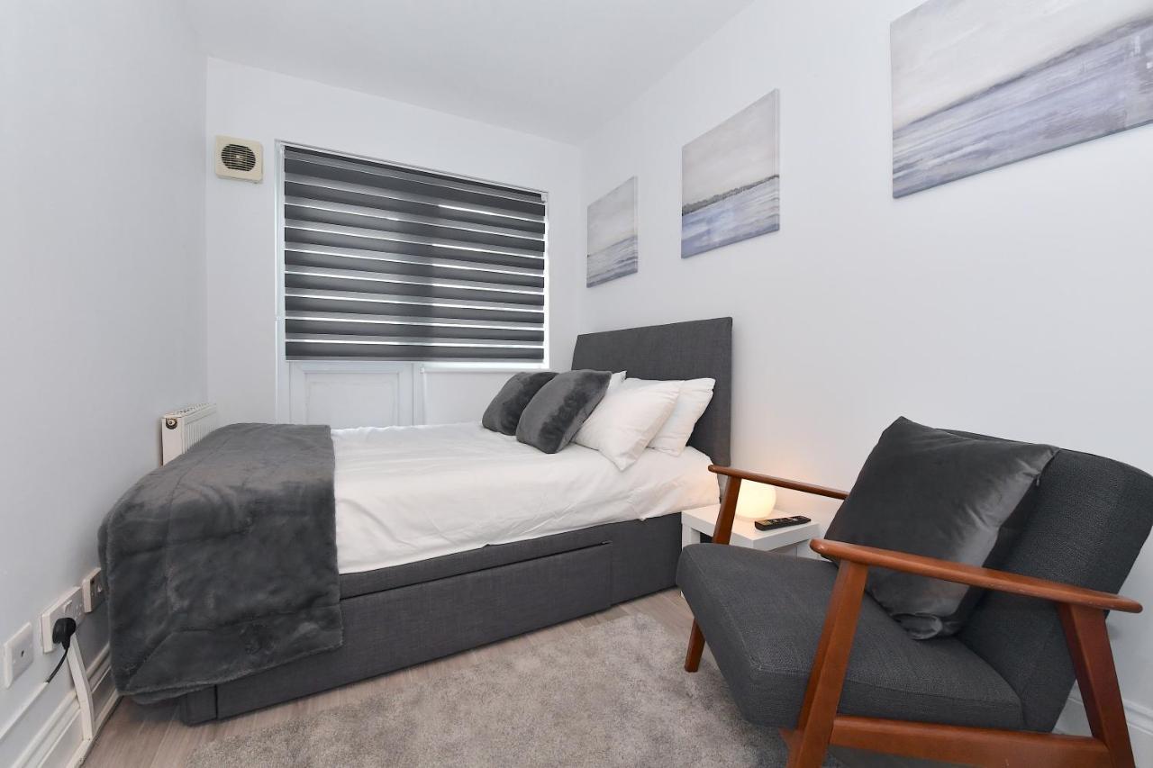 London Studios Very Close To Central Line Underground Shepherds Bush And Westfield Newly Refurbished Esterno foto